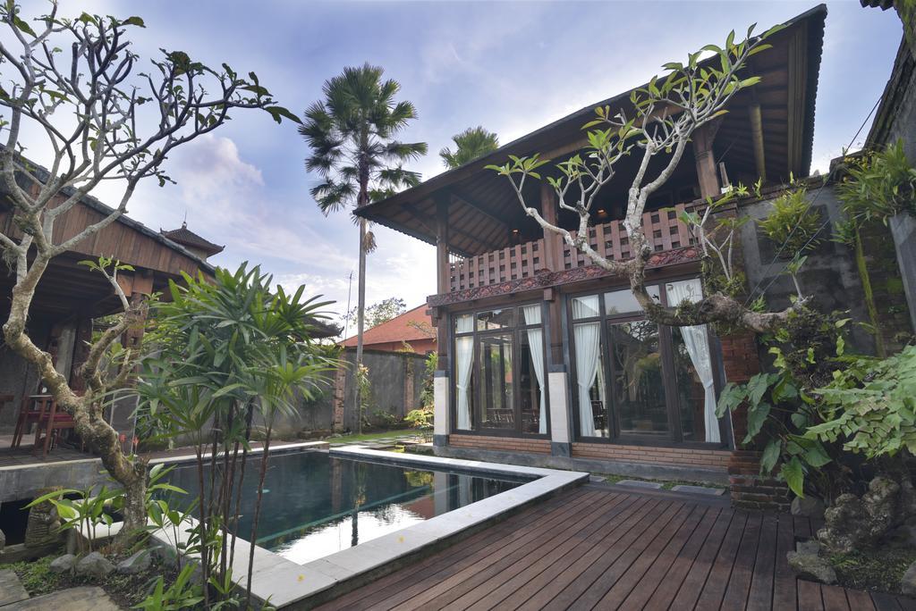 Wooden Villa By Prasi Ουμπούντ Εξωτερικό φωτογραφία